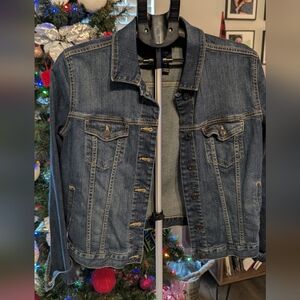 GAP Classic Denim Jacket | Medium | Dark W